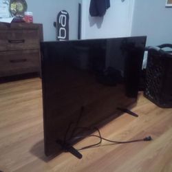 40in Roku Tv
