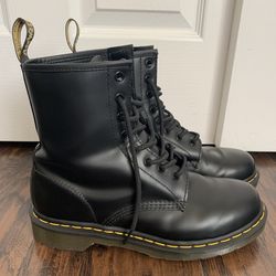 dr marten boots 