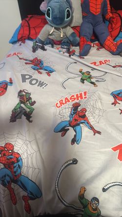 Spider man bedding and pillow case