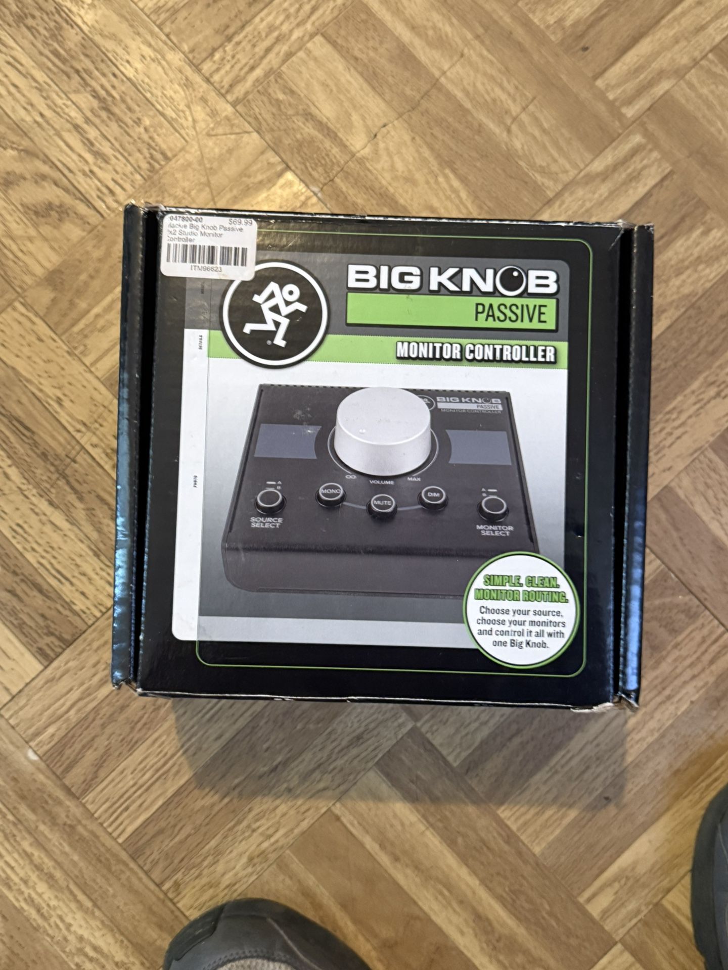 Mackie Big Knob Passive 2x2 Studio Monitor Controller