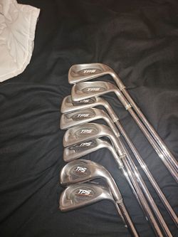Vintage 1980s powerbilt tournament player series golf iron set