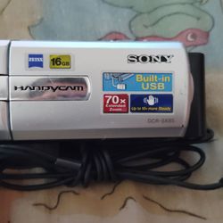 Sony handycam dcr-sx85