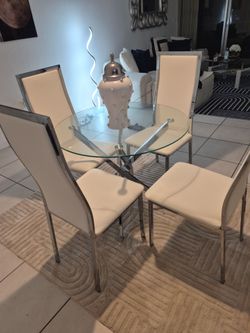 Juego de comedor 4 sillas