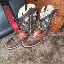 Boots Size 12