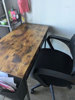 Versatile Desk and Office Chair Set