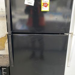 whirlpool cu. ft. top-freezer refrigerator 