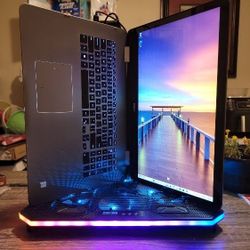 Dell Inspiron 17.3"  2😃 in 🙃1 laptop i7