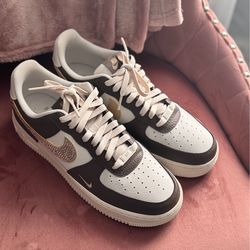 Women Nikes custom bling