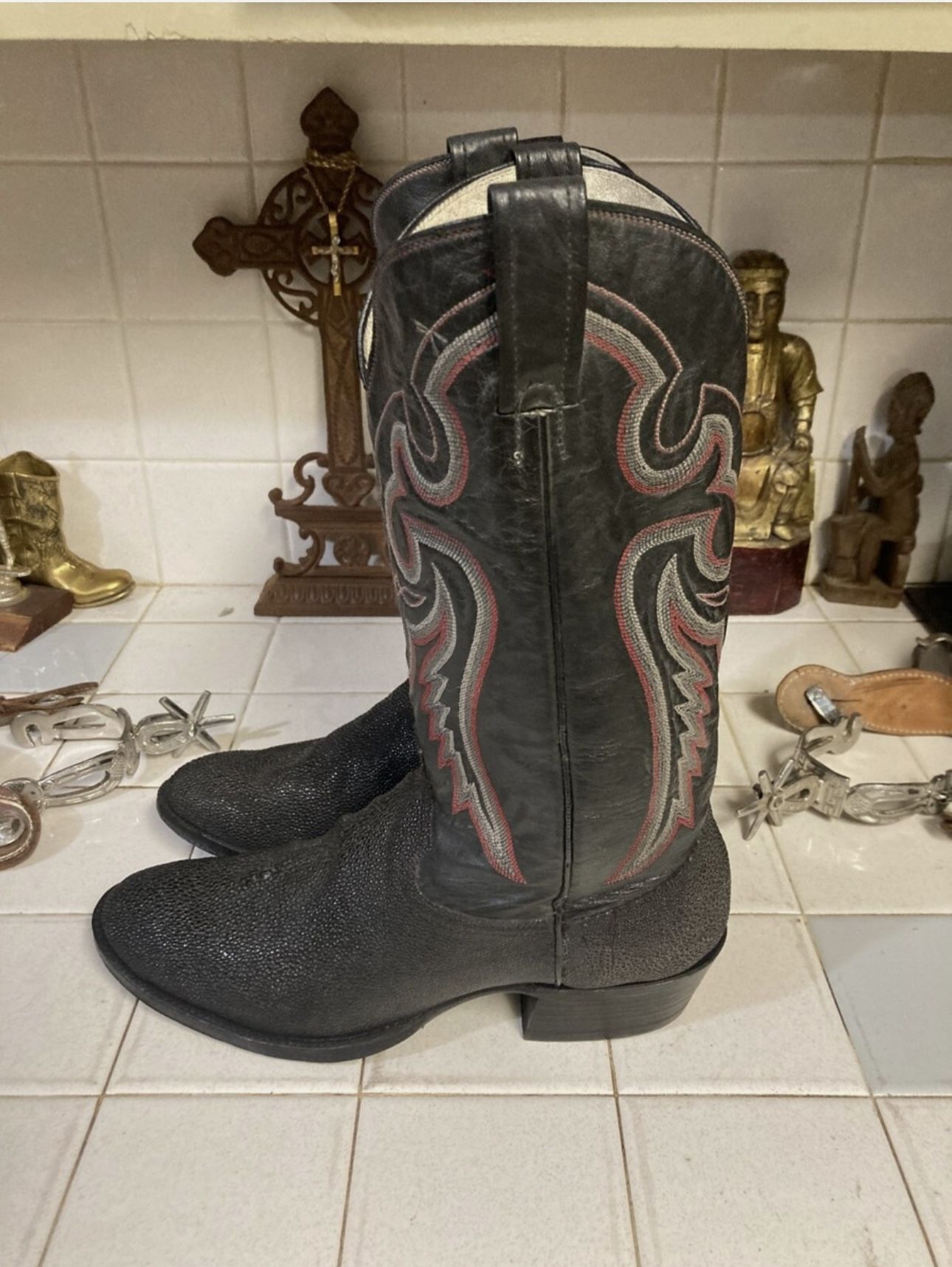 Stingray Boots