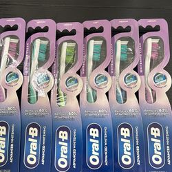 Oral-B Advanced Whitening Toothbrushes 6-Pack