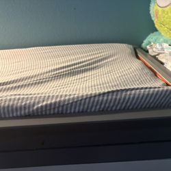 Free Wooden Baby Changing Pad With Mattress 