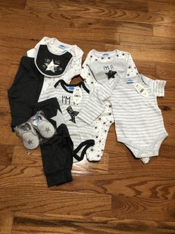Baby clothing lot