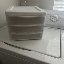 plastic Storage $10 New Condition 