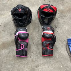 Sparring mask, and gloves