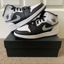 Jordan 1 Mid White Shadow