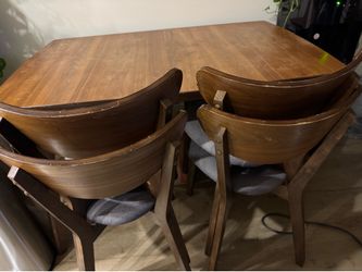 Dining set
