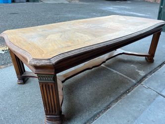 Center table arm chairs FREE