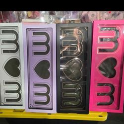 Caja MOM 