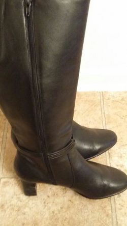 Women size 13 leather David Tate boots