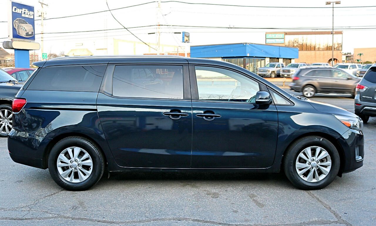 2016 Kia Sedona