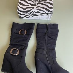 BLACK SUEDE BOOTS - NEW IN BOX - SIZE 8 