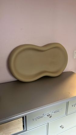 Keekaroo Peanut Changer Baby Vanilla