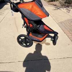 BOB Revolution Jogging Stroller