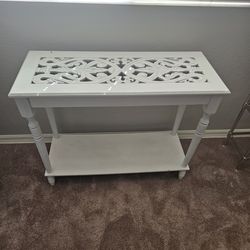 ZingZ white carved top table
