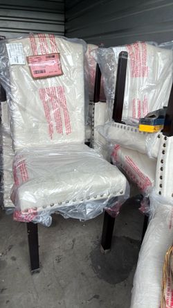Beautiful dinning chairs