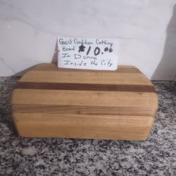 Cutting Board $10. Good Condition In Donna Inside The City 