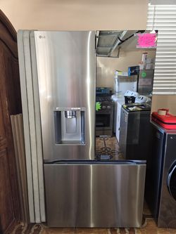 LG COUNTER-DEPTH Stainles Steel Refrygerador