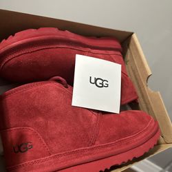 New Ugg Red Chucka Boot 