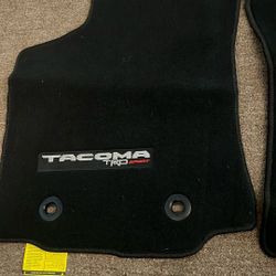Toyota Tacoma mats