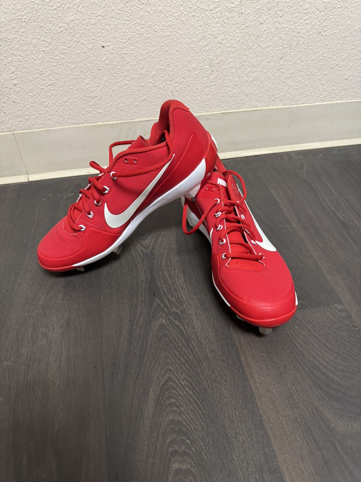 Nike Baseball Cleats Size 11