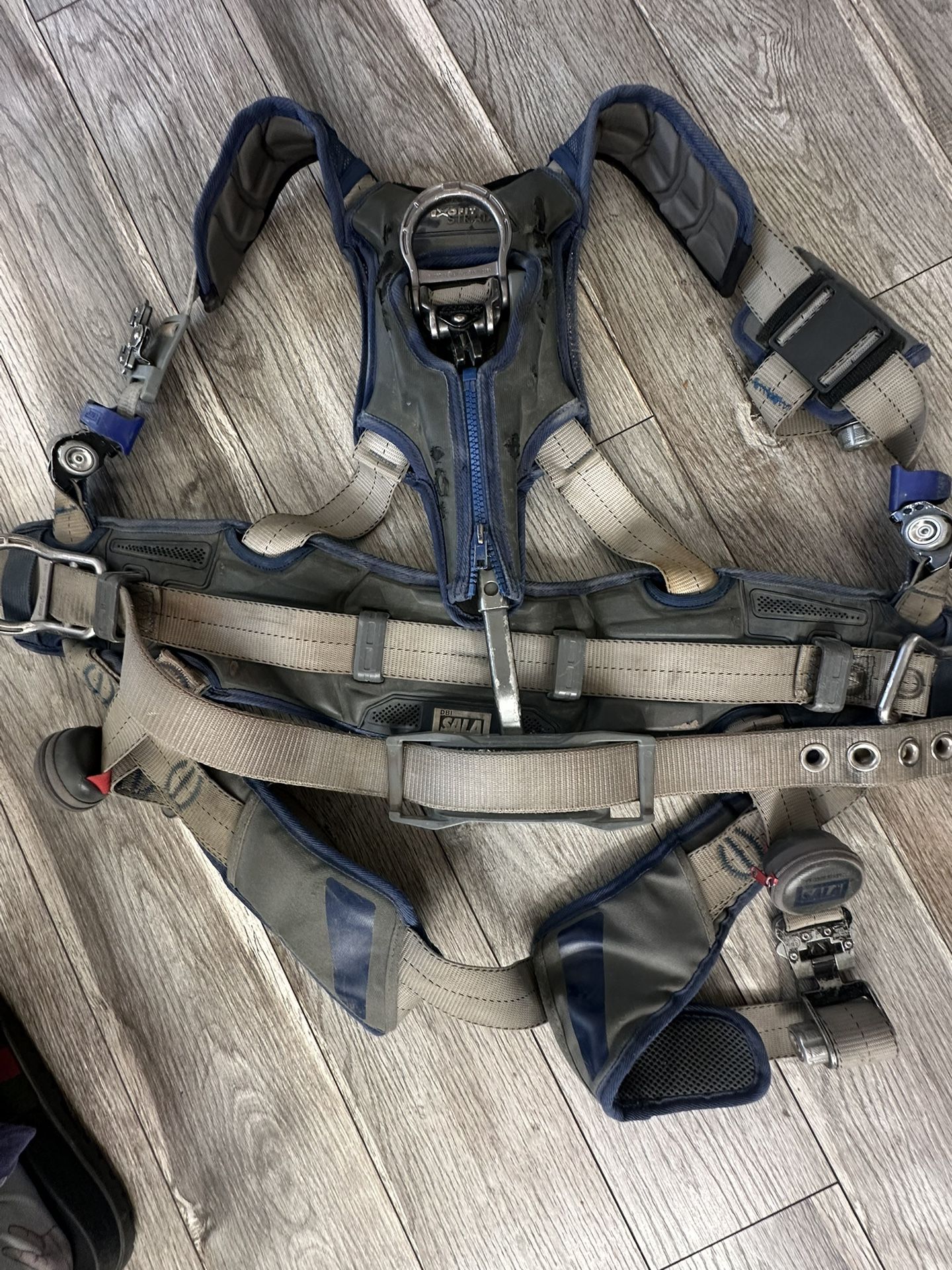 Sala ExoFit Strata