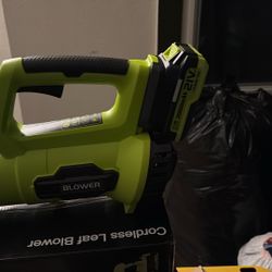 Leaf Blower 