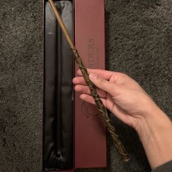 Hermione Granger Harry Potter Wizarding World Wand Prop