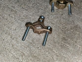 Bronze bare ground clamp