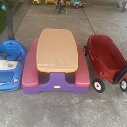 Kids Table, Push Around Cruiser, And Radio Flyer Wagon