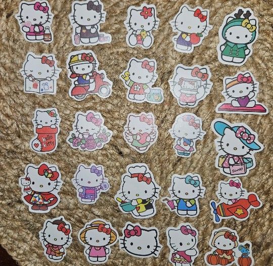 25 Hello Kitty stickers