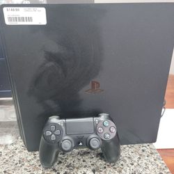 PLAY STATION 4 PRO 1 TB