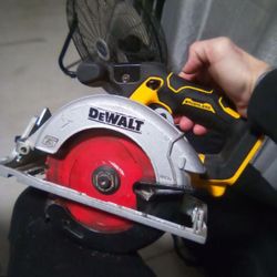 DeWalt Saw $100 Obo