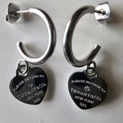 Tiffany  &  CO Silver Heart Earrings 