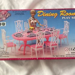 Barbie Dining Room