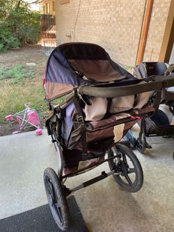 BOB jugging stroller
