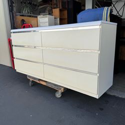 Vintage Millennium Furniture Mid Century Modern Gloss Cream/White Mirror Trim 6 Drawer Dresser