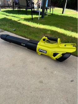 40V HP Brushless Whisper Series 160 MPH 650 CFM Cordless Battery Le Live Chat Blower (Tool Only)