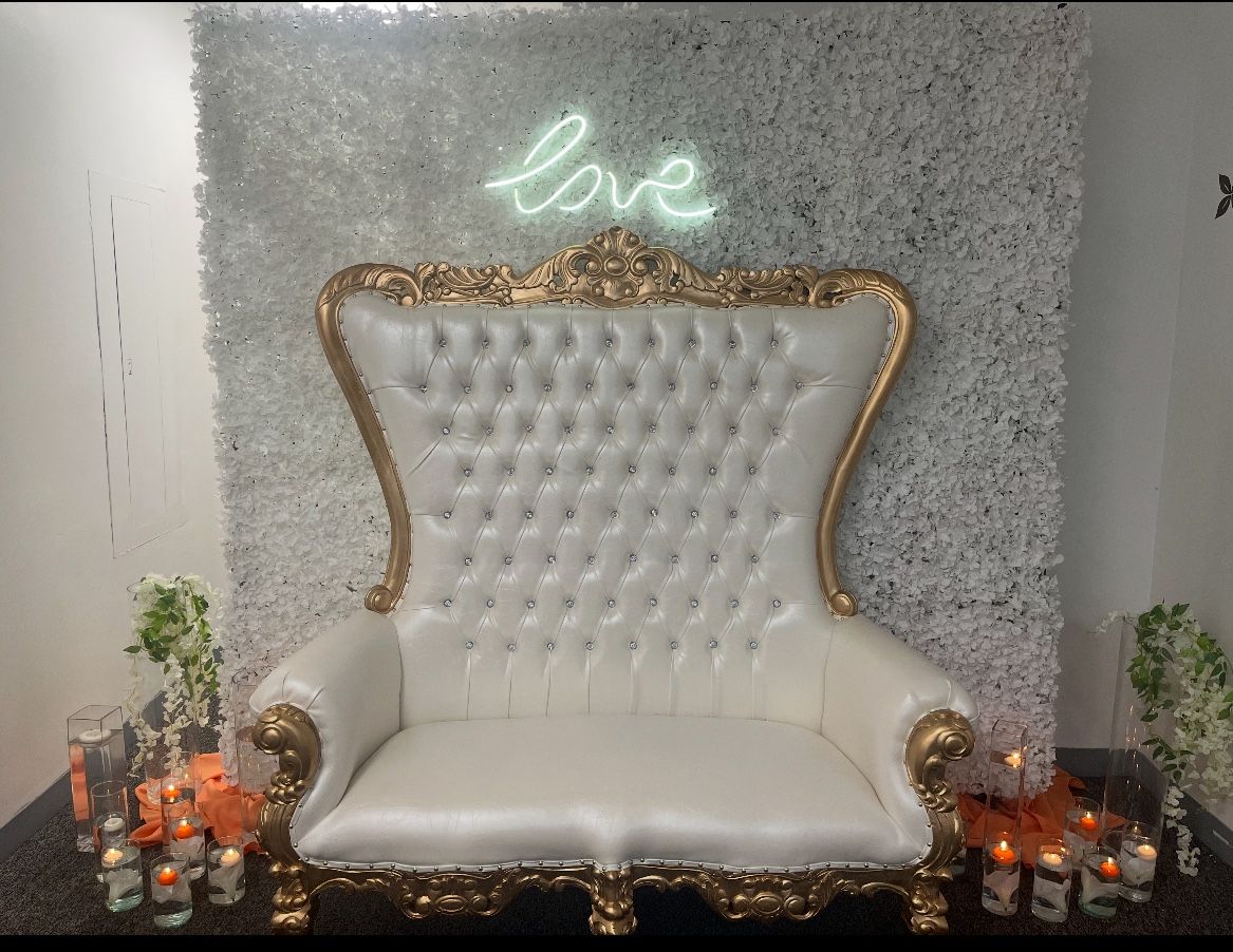 White Throne Chair