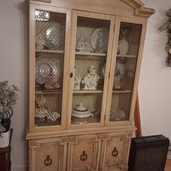 Dinning home hutch