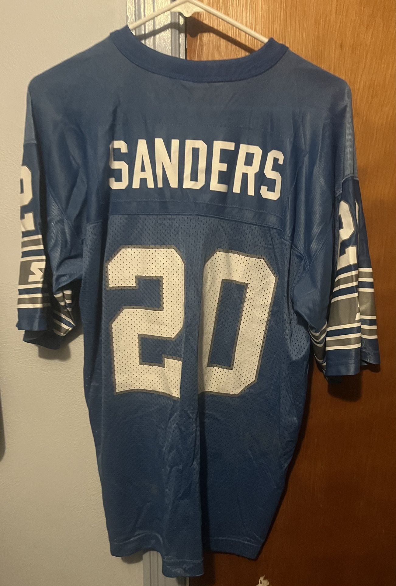 XL Lions Sanders Jersey #20